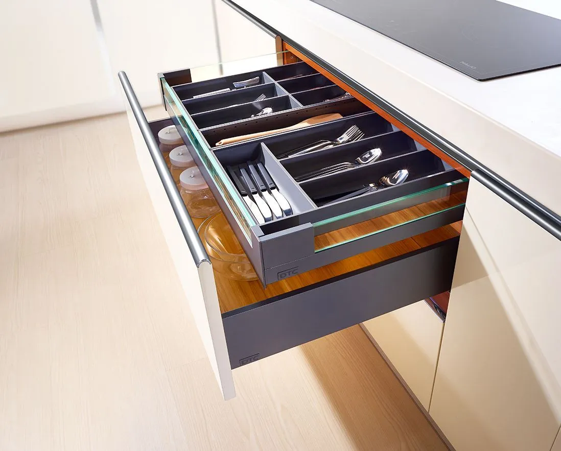 Системы металлических ящиков