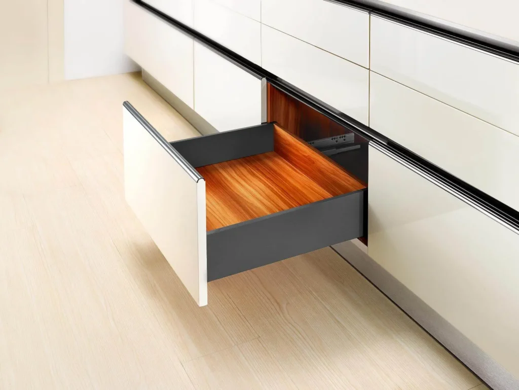 Magic Pro/350 мм, h=126 мм, полного выдвижения, дин. нагрузка 40/60 кг